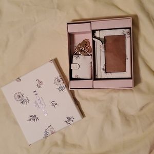 Coach Boxed Mini Skinny ID Case And Picture holder